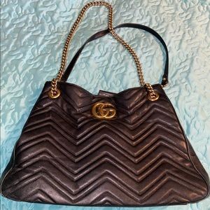 Gucci GG Marmont Matelassé Medium Quilted Leather Shoulder Bag